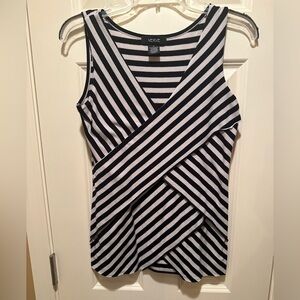 🌸 $3 if bundled - Small VERVE Striped Wrap Front Sleeveless Top Please read
